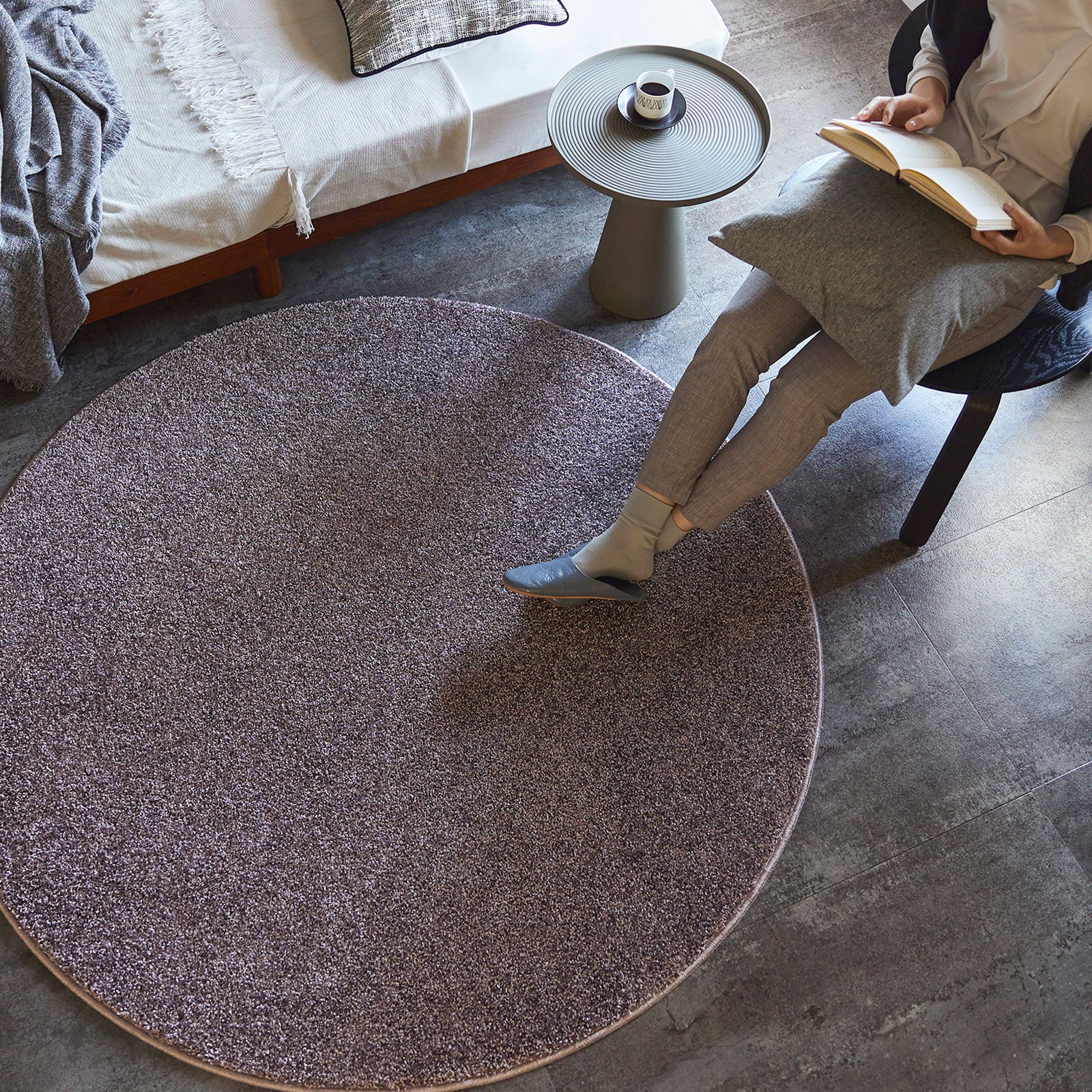 LUNE / ルネ (#67 モーヴ)