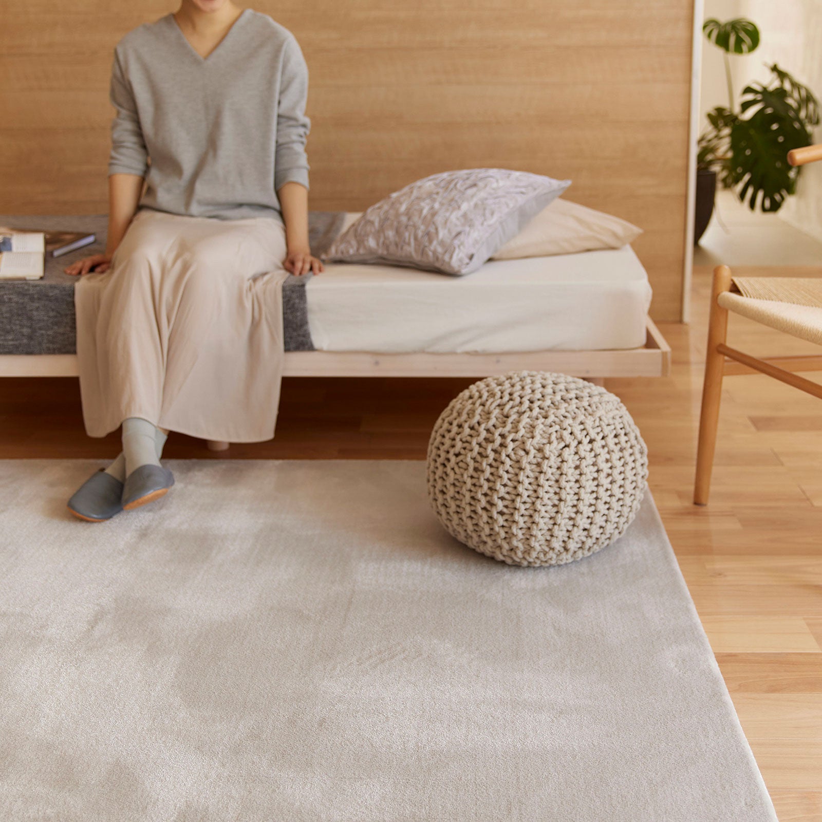 HAKU / ハク (#47 グレージュ)