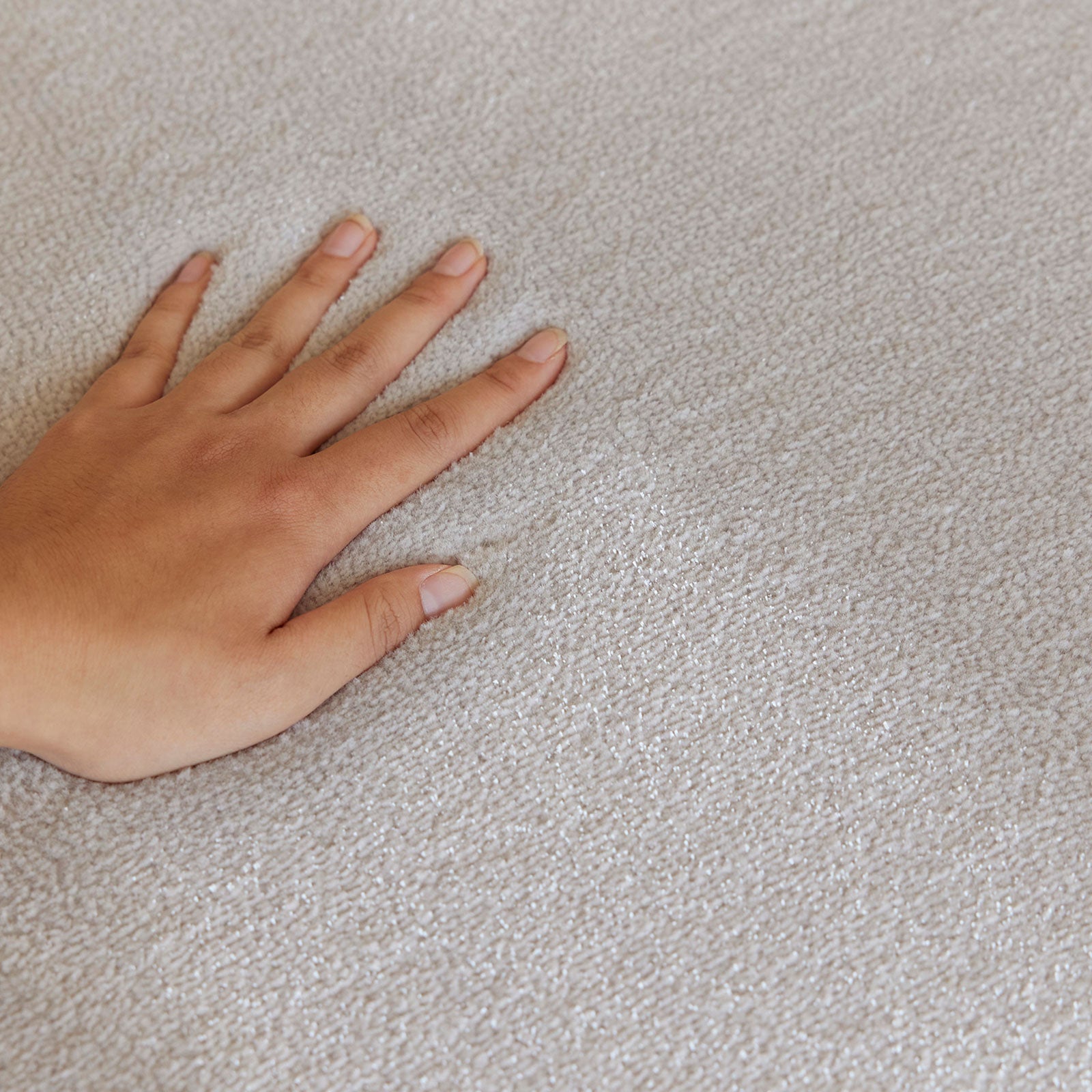 HAKU / ハク (#47 グレージュ)