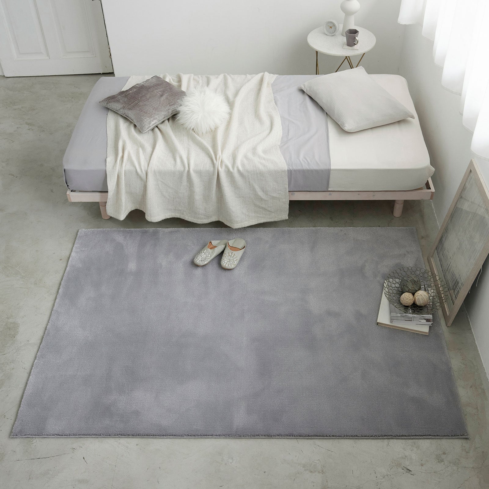 HAKU / ハク (#9 グレー)