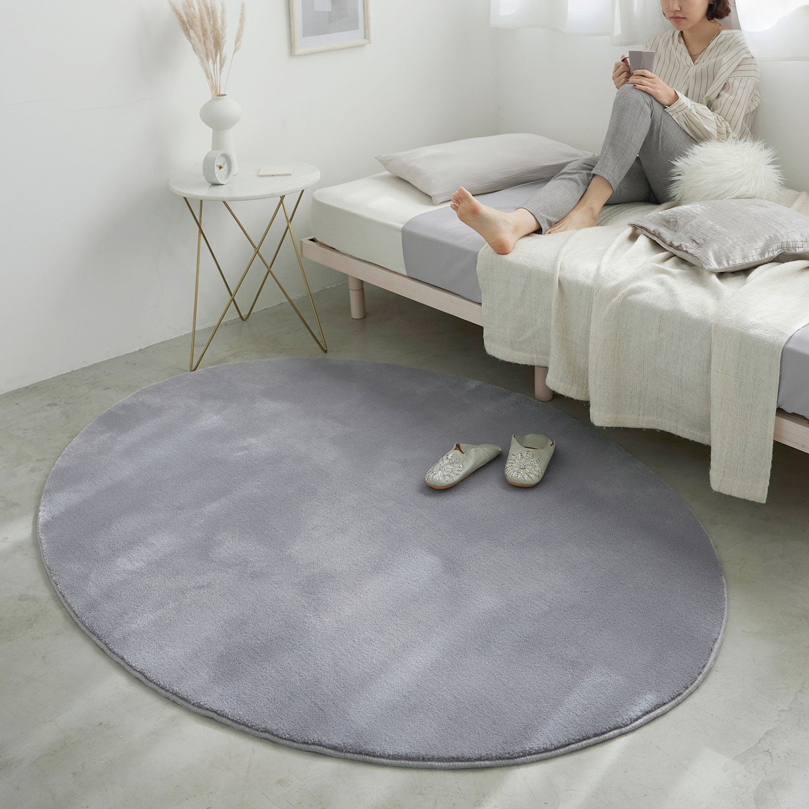 HAKU / ハク (#9 グレー)