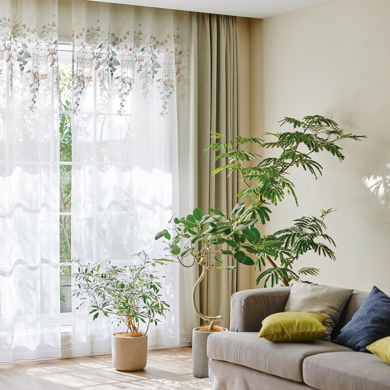 U-5006 Embroideryの画像です