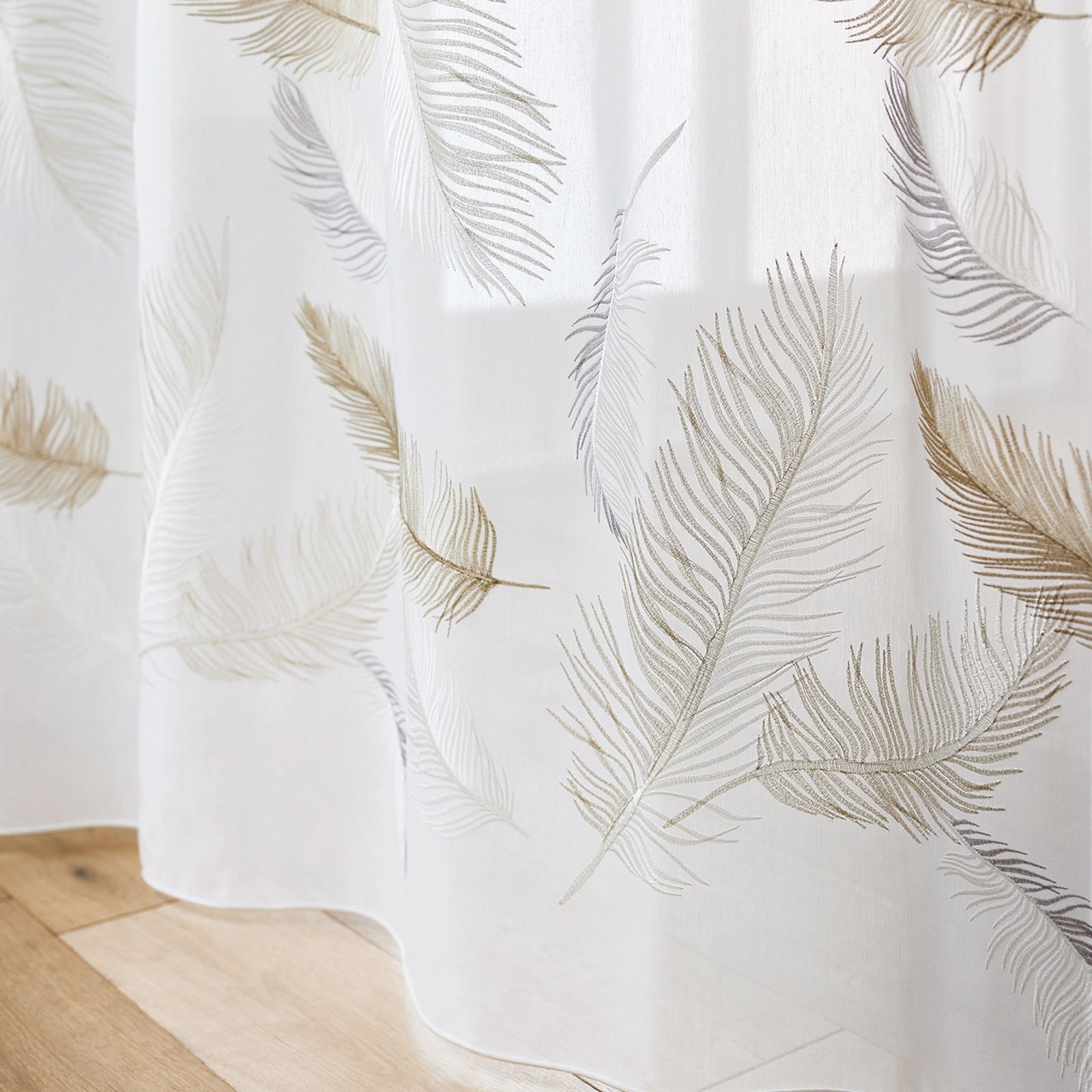 U-5009 Embroideryの画像です