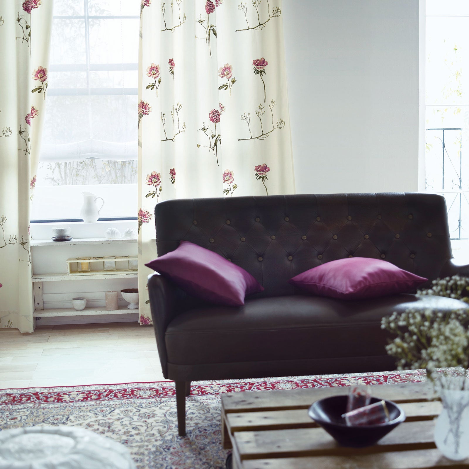 U-5027 Embroideryの画像です