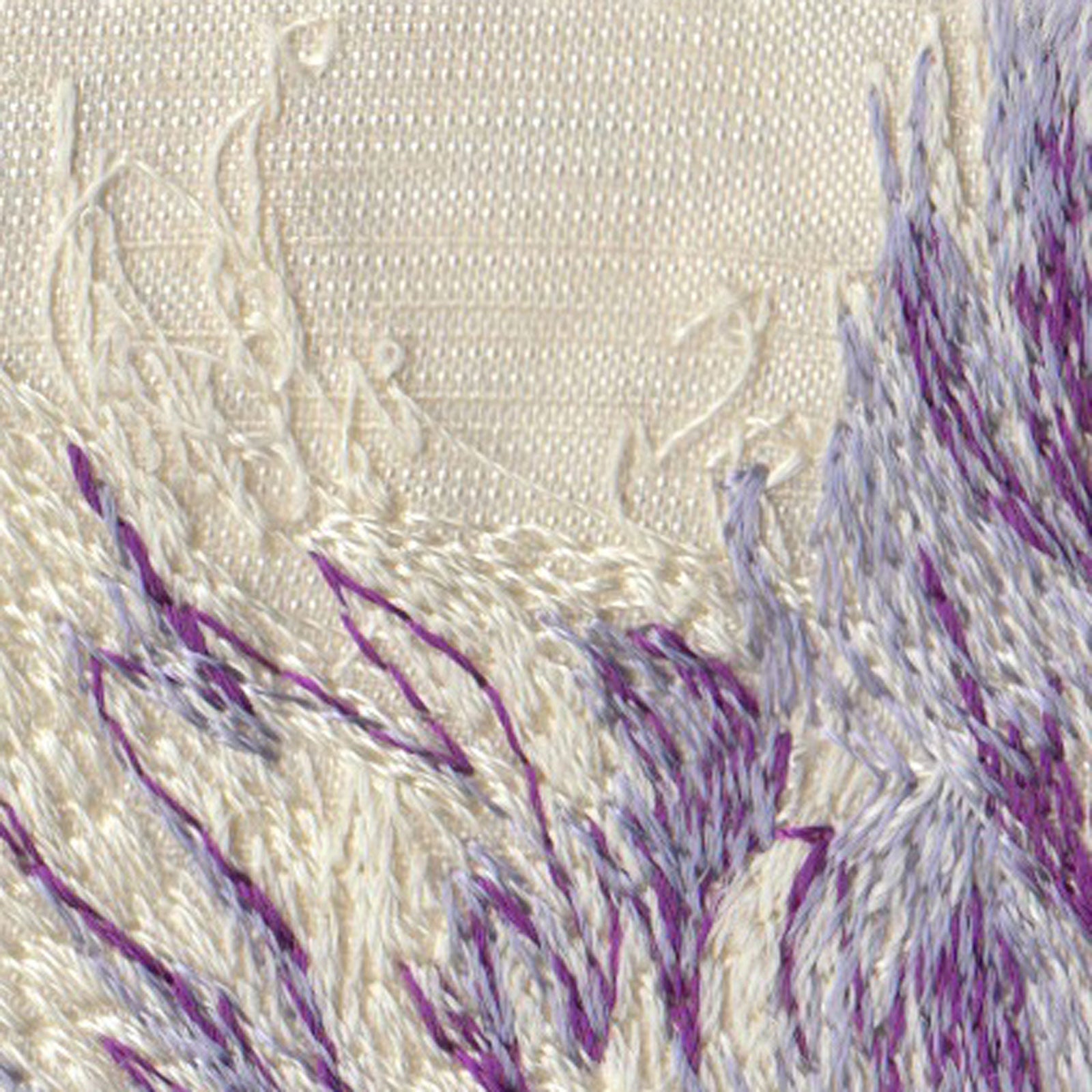 U-5028 Embroideryの画像です