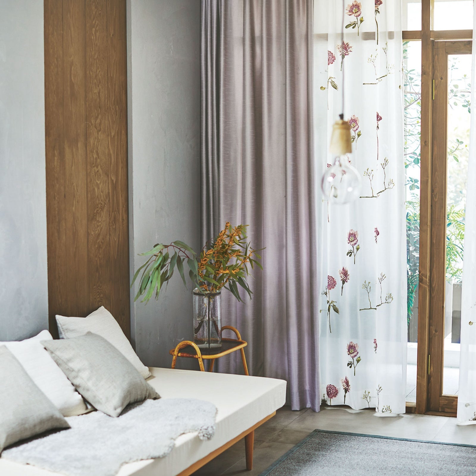 U-5029 Embroideryの画像です