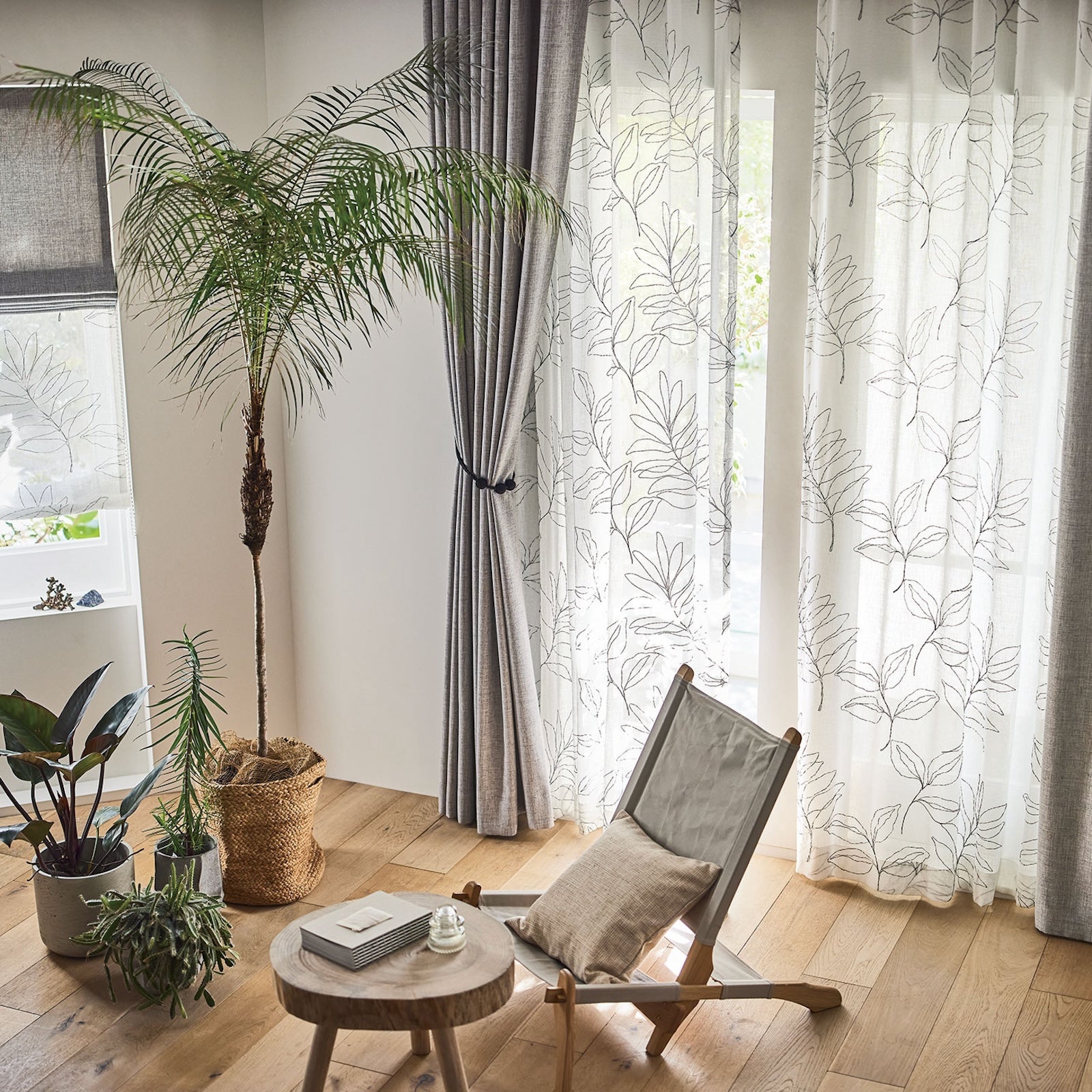 U-5037 Embroideryの画像です