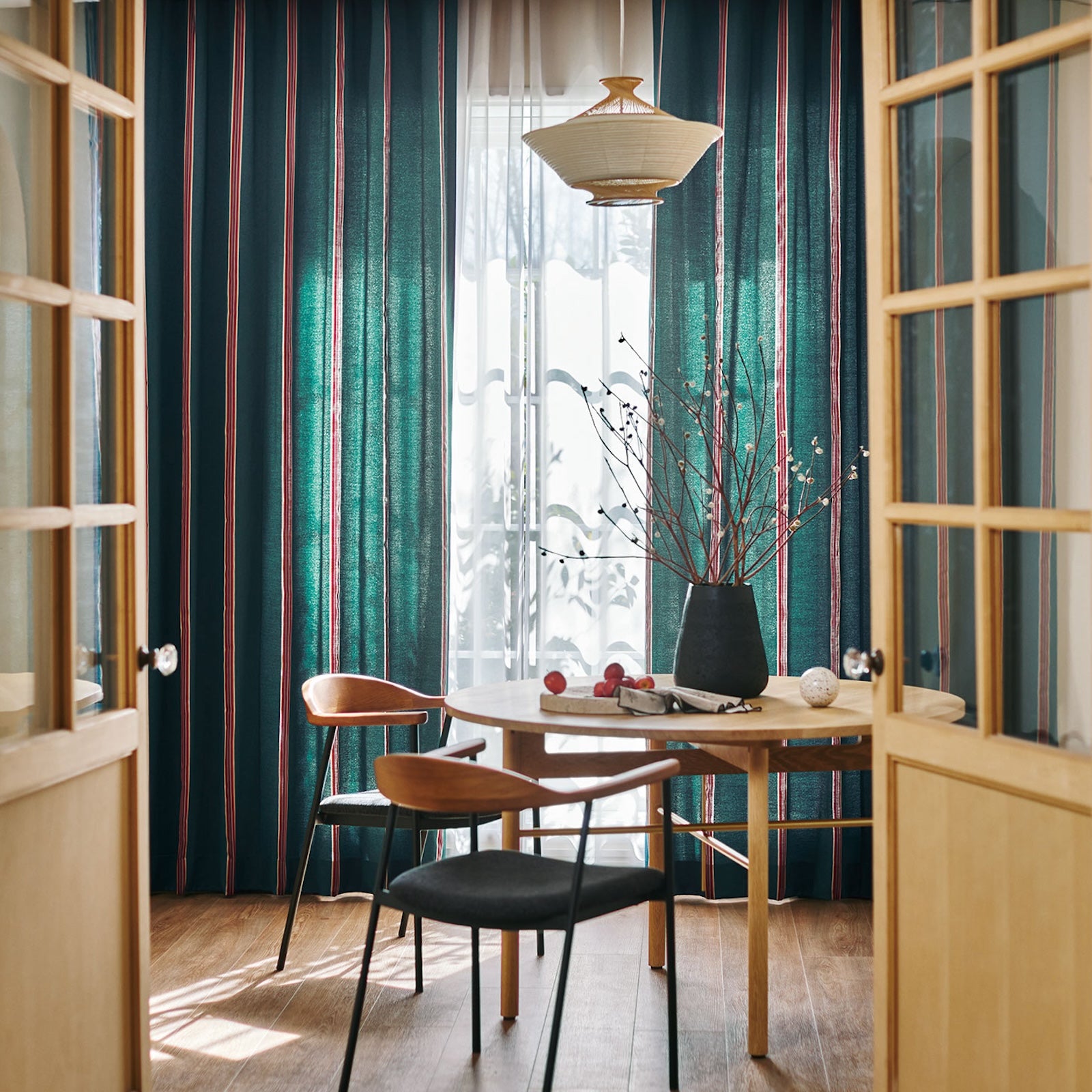 U-5060 Drapableの画像です