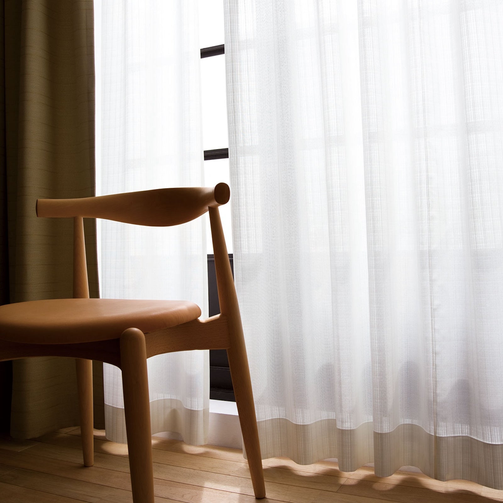 U-5453 Functional sheerの画像です