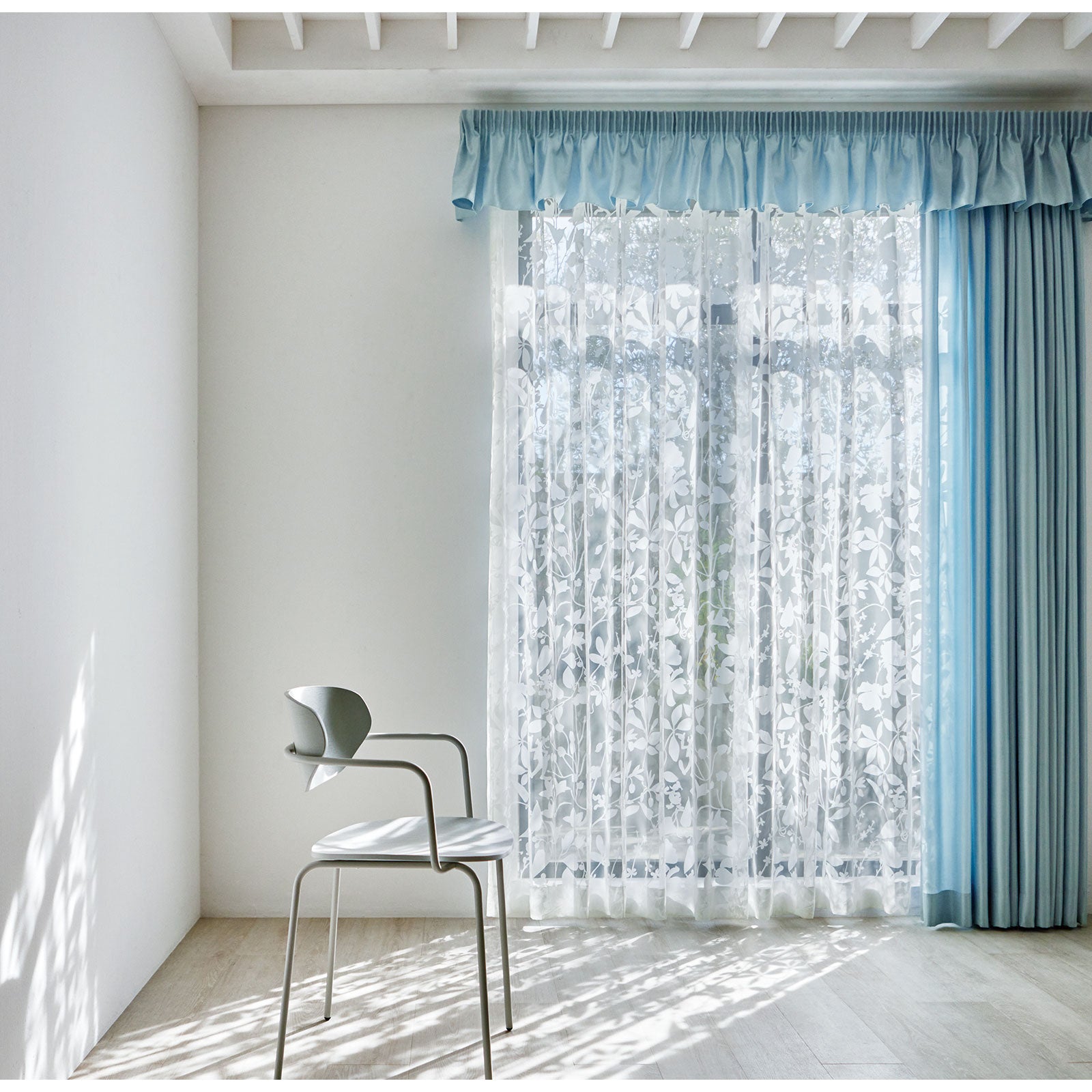 UD-516 Disneyの画像です