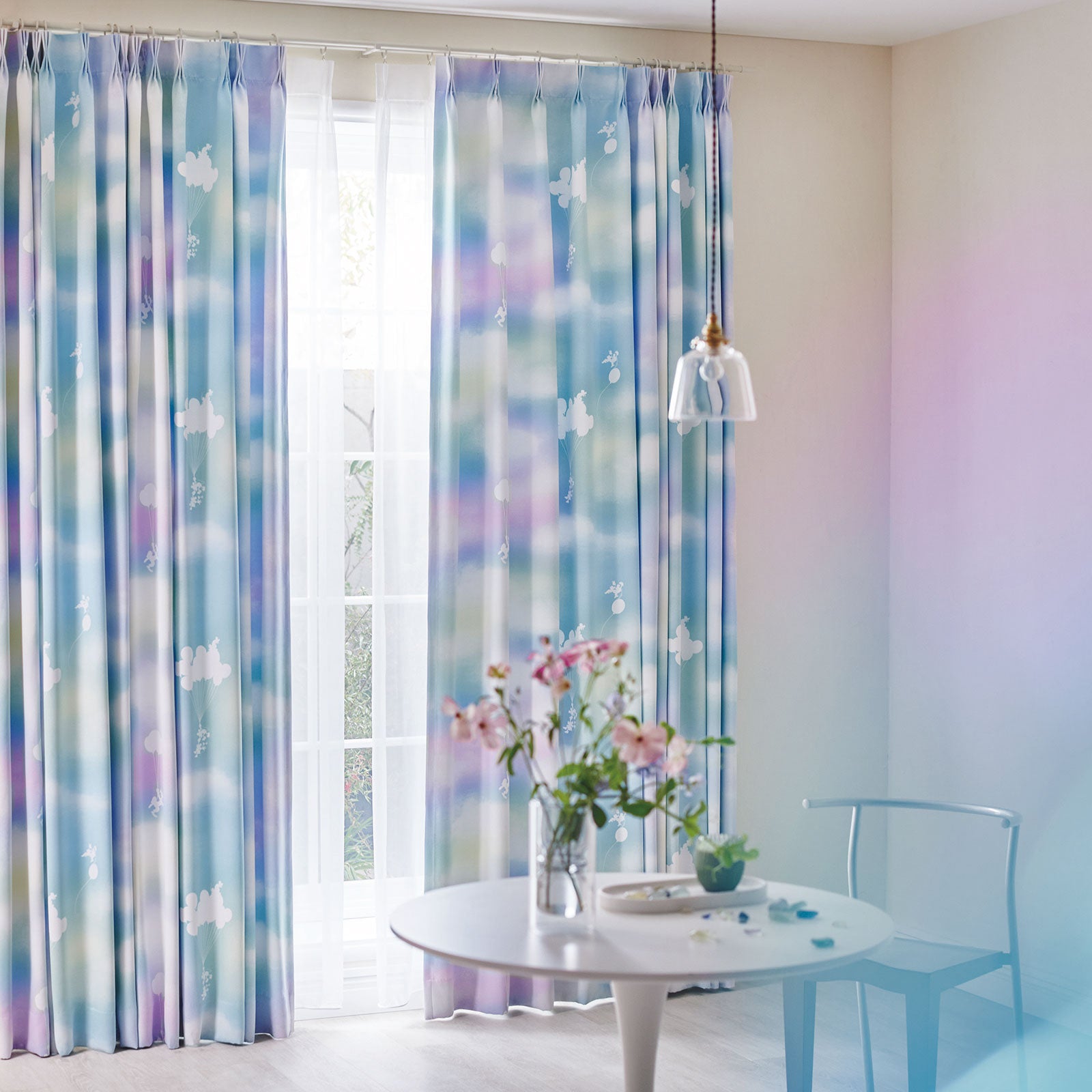 UD-520 Disneyの画像です