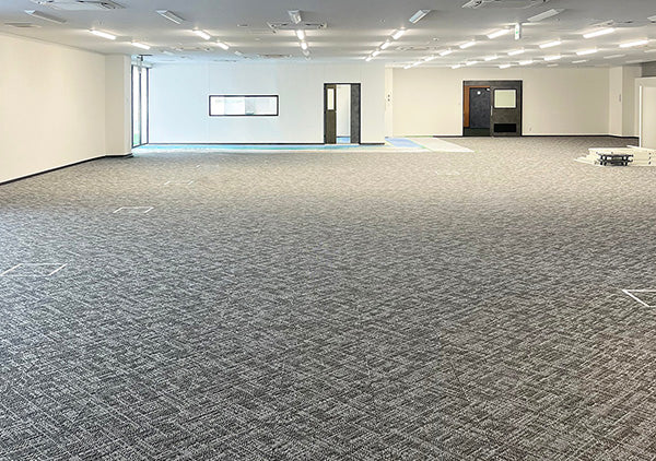 ケーズデンキ西成店 併設「株式会社関西ケーズデンキ 本部オフィス」