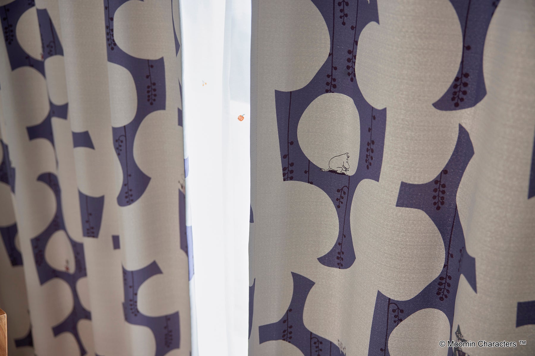 A-1046 (BERRY GARDEN / ベリーガーデン)