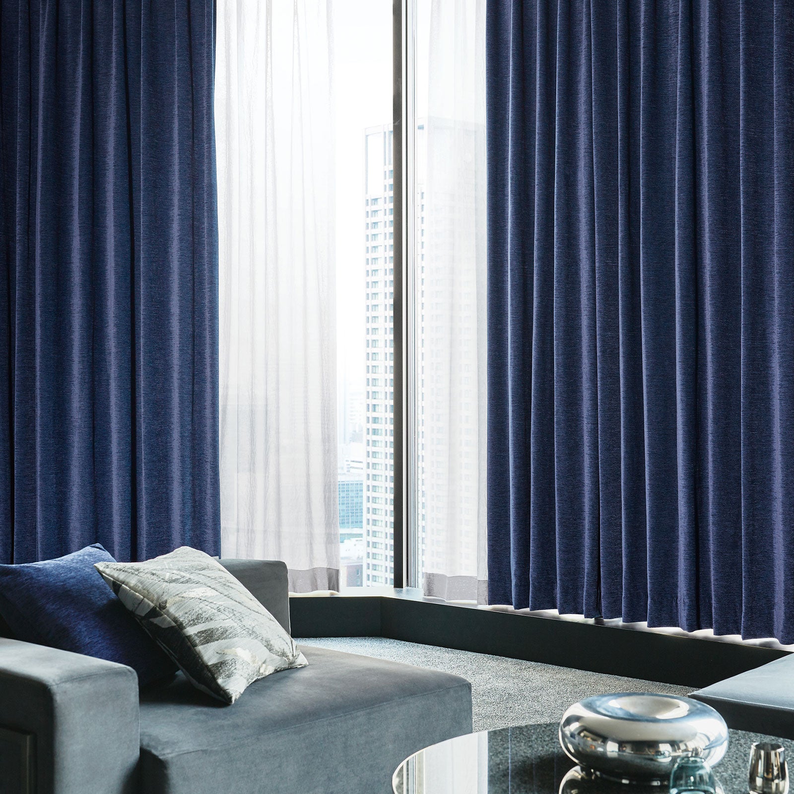 D-8264 Sun shadow（遮光1級）｜株式会社スミノエ インテリア