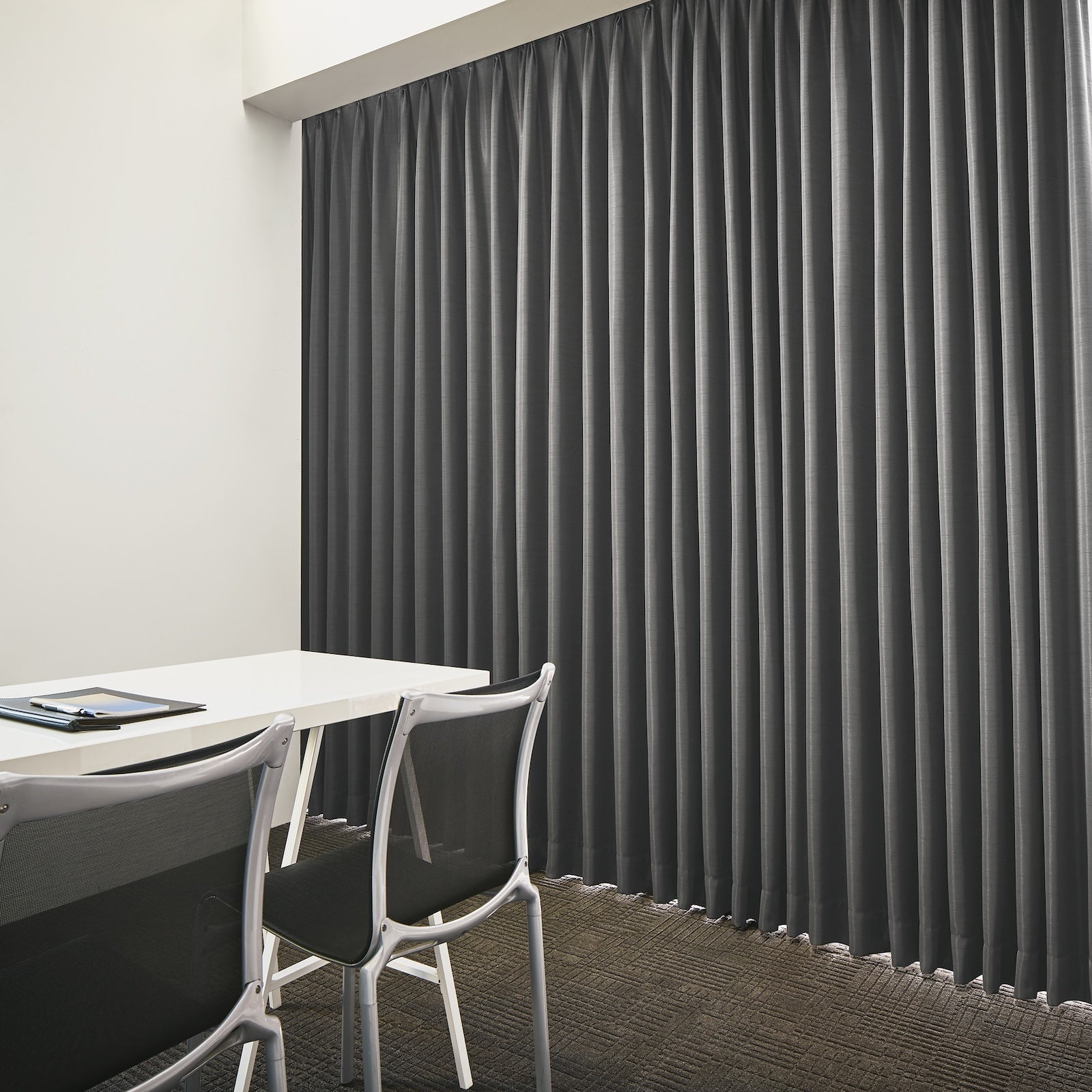 D-8287 Sun shadow（遮光1級）｜株式会社スミノエ インテリア