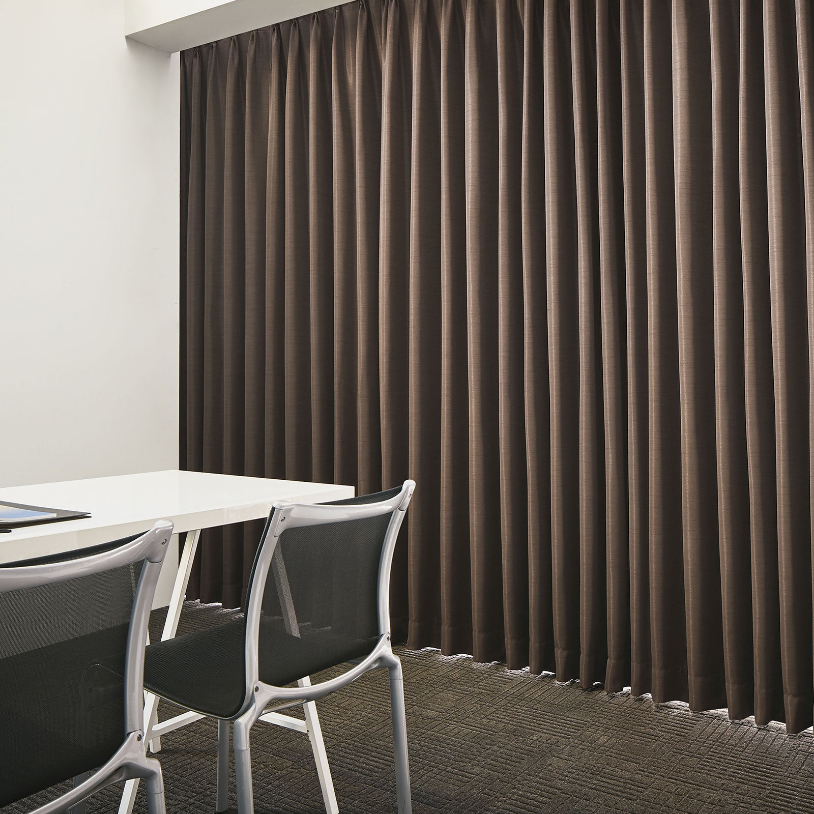 D-8288 Sun shadow（遮光1級）｜株式会社スミノエ インテリア