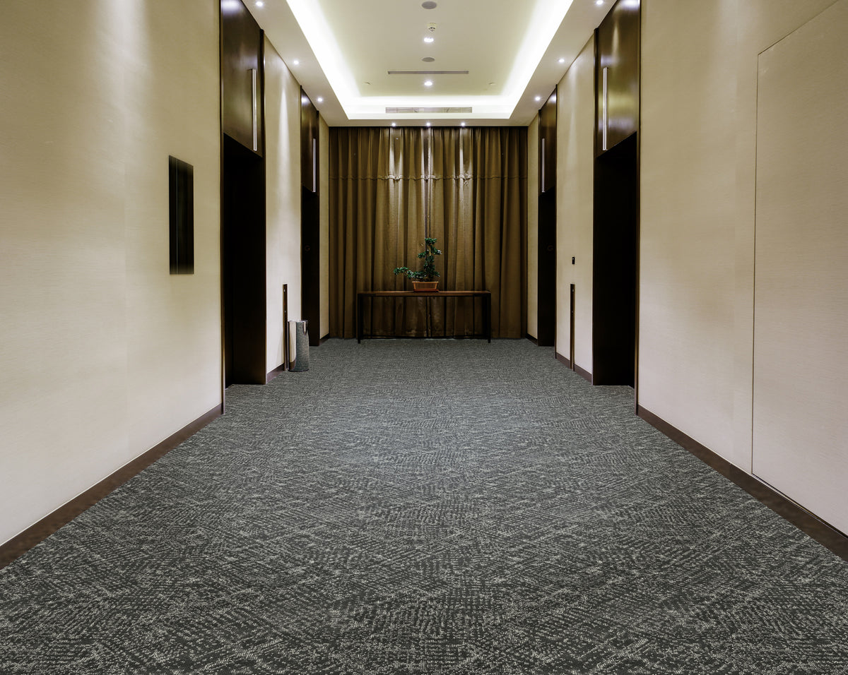 SZR-812 (サザレ  SAZARE)