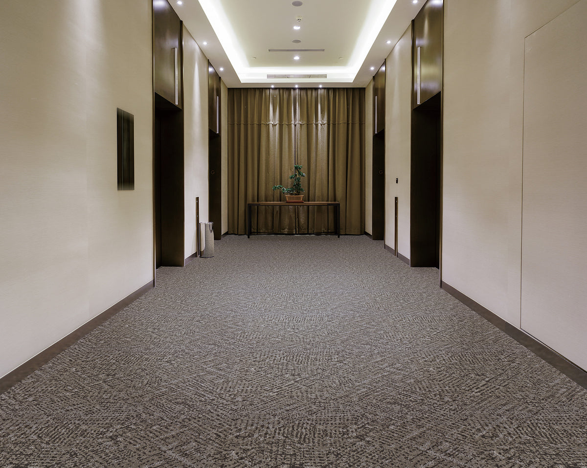 SZR-813 (サザレ  SAZARE)